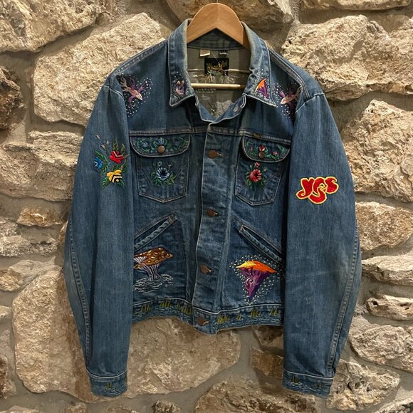 Vintage 1970s Wrangler Hand Embroidered Jean Jacket size 42 great used condition - Picture 2 of 13